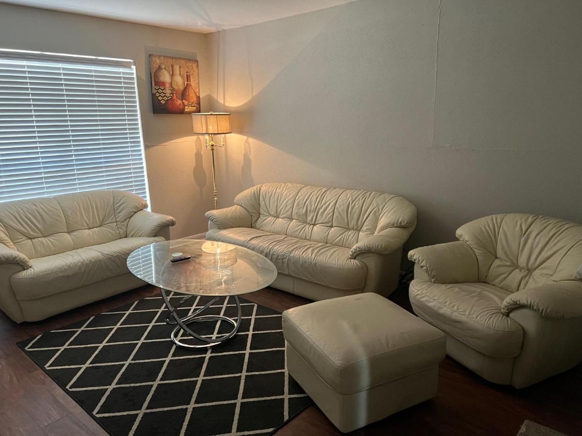 Lovely 1-Bedroom Townhome With Nice Amenities Houston Eksteriør bilde