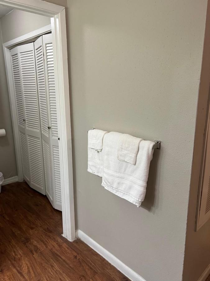Lovely 1-Bedroom Townhome With Nice Amenities Houston Eksteriør bilde